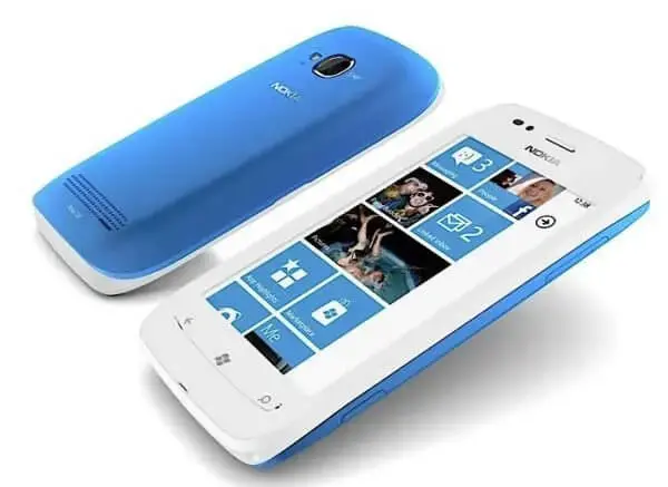 Nokia lumia 710