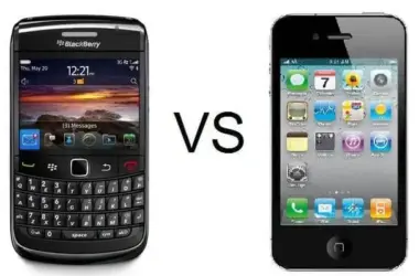 Bb9780vs iphone4