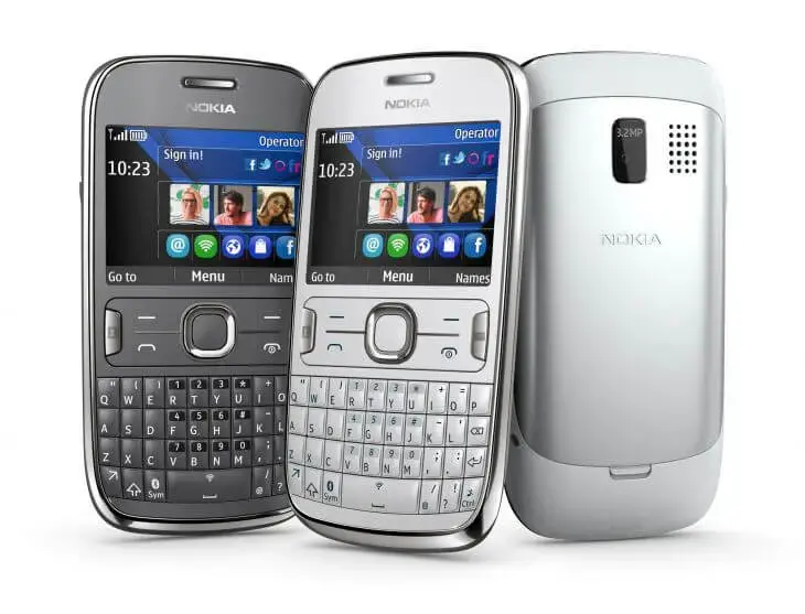 700 nokia asha 302 three