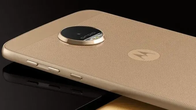 Moto z