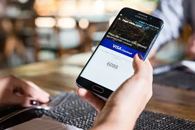 Visa e restorando levam pagamento digital para restaurantes