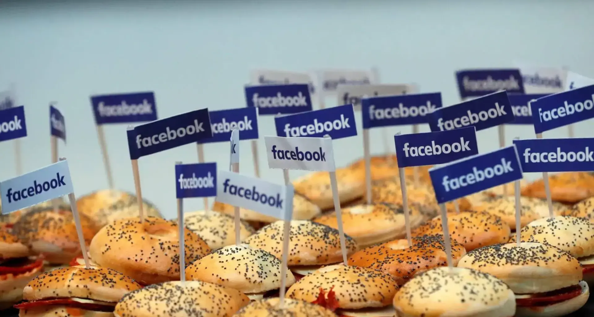 Facebook mini burgers e1507912166386