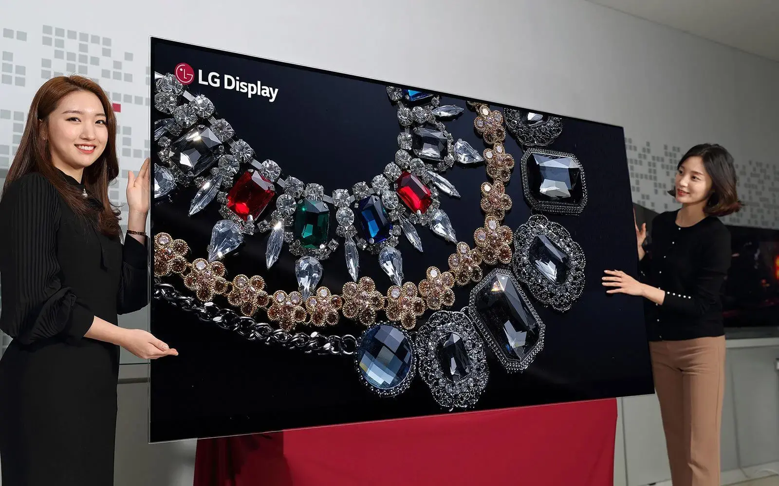 Lg display 88 inch 8k oled display