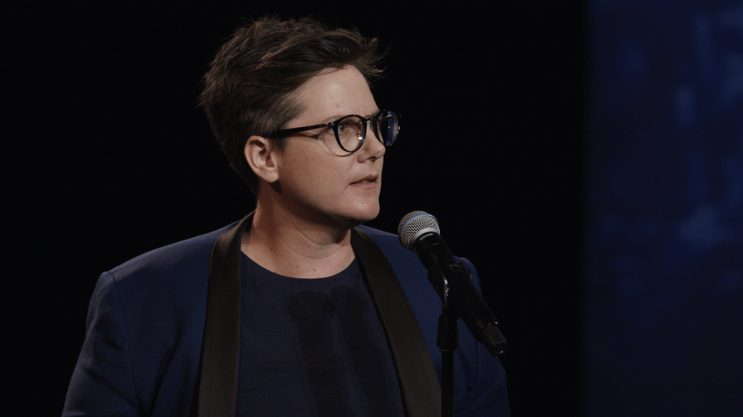 Hannah Gadsby  autora do stand up Nanette  lan ar  livro no Brasil - 99