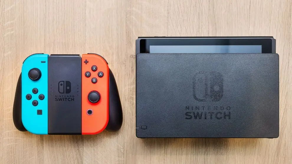 Nintendo switch with dock. 0 990x556 1