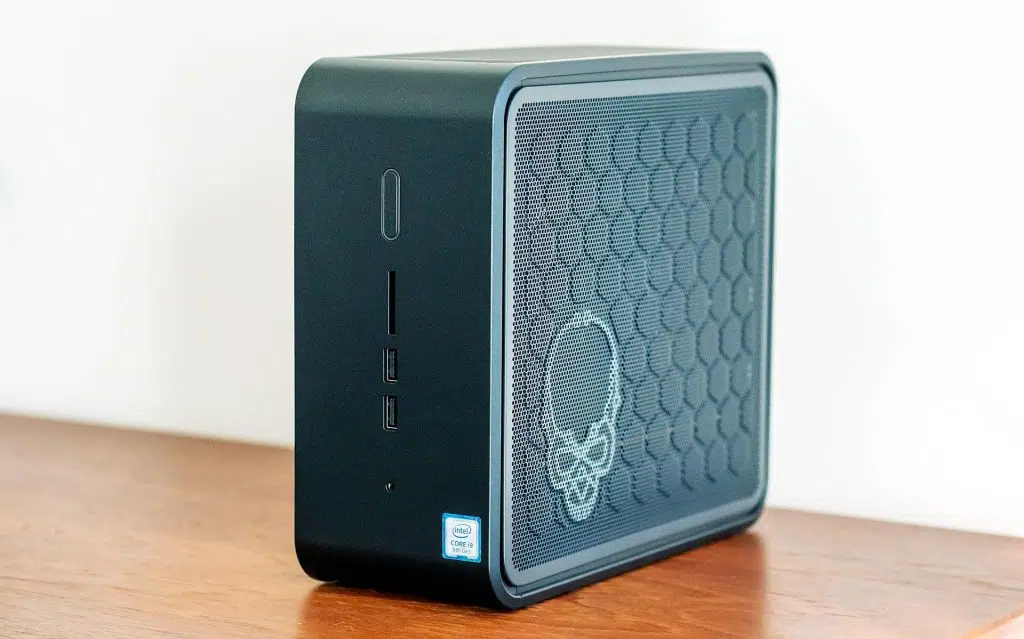 Intel nuc 9 extreme