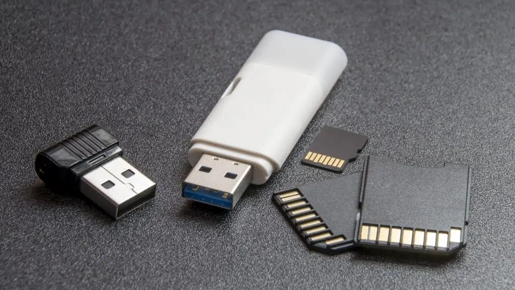 Como recuperar arquivos de um pendrive corrompido. Dicas simples para quando o pendrive for infectado por vírus e você precisa recuperar arquivos dentro dele