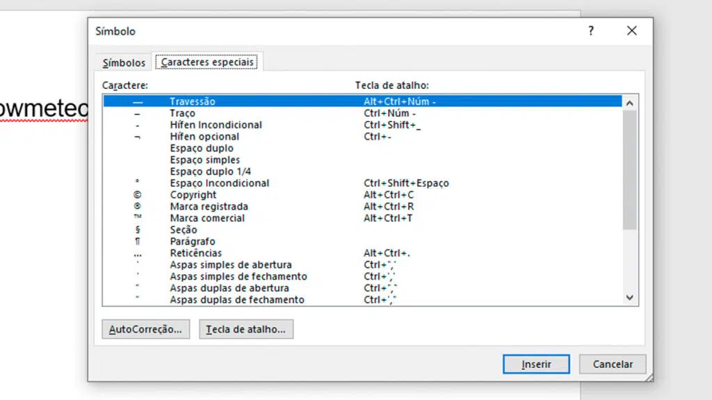 Captura de tela da janela símbolos, aberta na aba caracteres especiais.