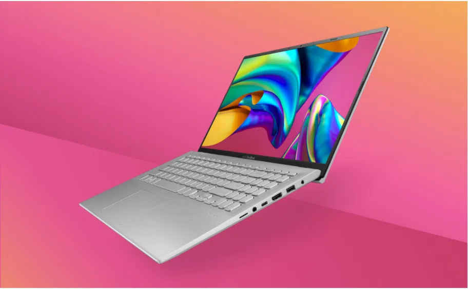 Novo vivobook 15 frente a um fundo colorido