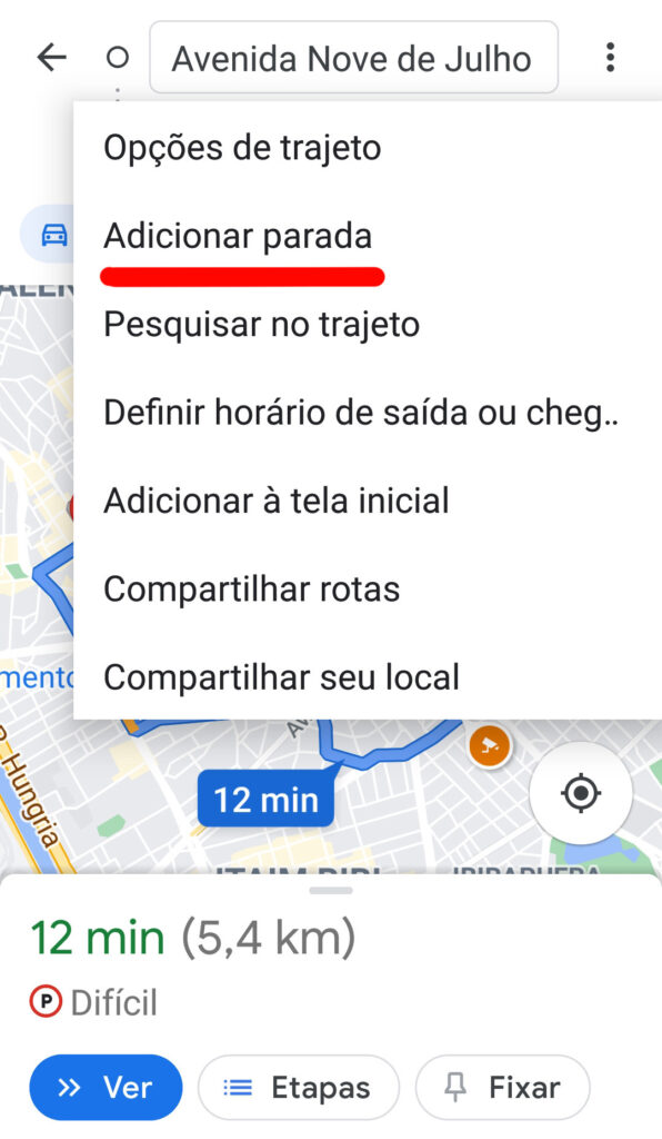 Dicas e truques para google maps. Captura de tela do aplicativo google maps com uma rota traçada entre dois pontos em mapa da cidade de são paulo. Ponto a: av nove de julho. Ponto b: av. Pedroso de morais. Sobre o mapa, menu com a opção adicionar parada em destaque.