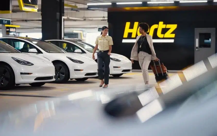 Tesla atinge valor de us$ 1 tri após acordo bilionário com a hertz