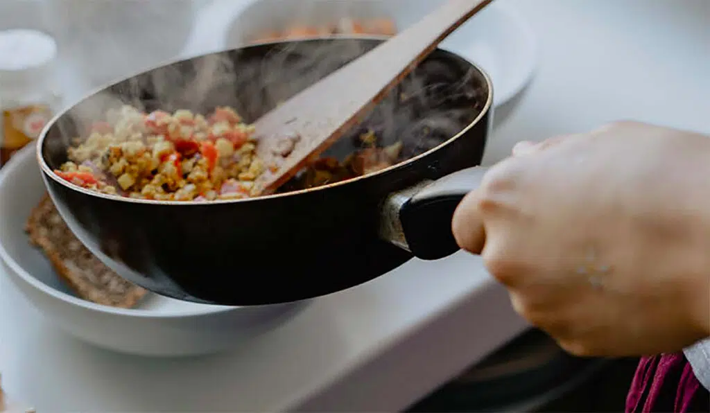 Cortar carne e laticínios faz bem à saúde? Veja o que a ciência diz