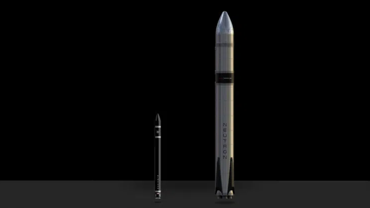 À esquerda, electron, o modelo anterior. À direita, neutron, o modelo atual. Reprodução: rocket lab