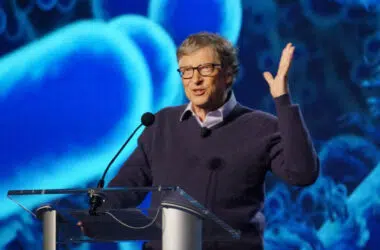 Bill gates palestrando sobre nova pandemia