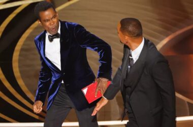 Will smith agride chris rock no palco do oscar 2022