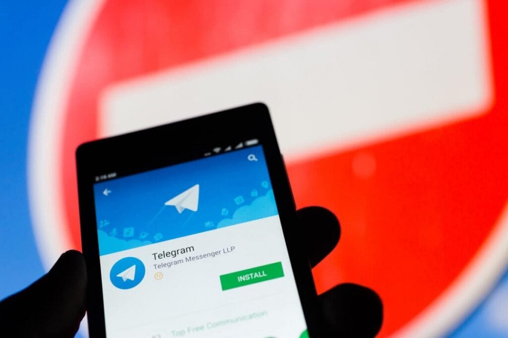 STF determina bloqueio do Telegram no Brasil - 82