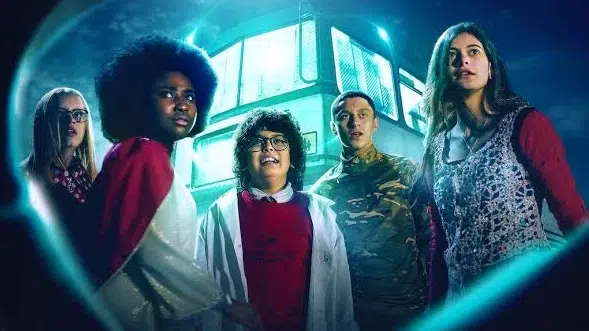 O último ônibus do mundo - lançamentos da netflix em abril 2022