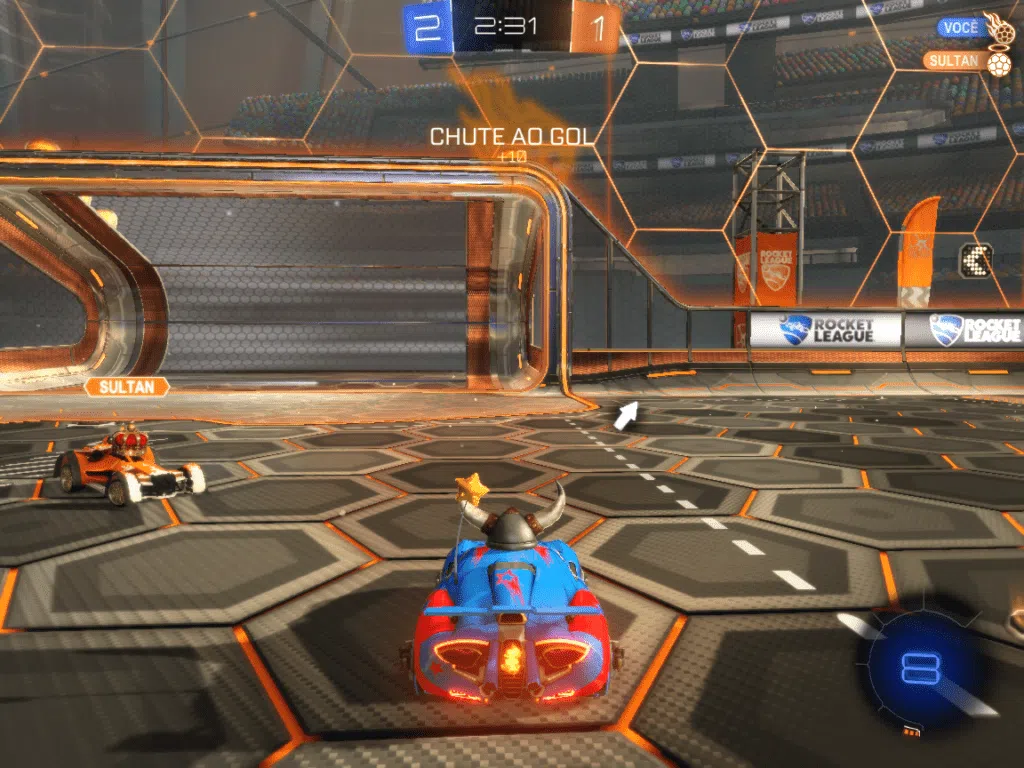 Carrinho de rocket league depois de dar um chute.