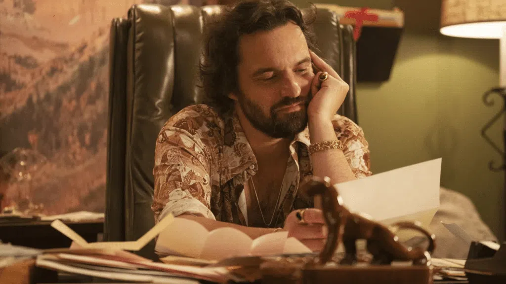 Jake johnson como doug. Créditos: hbo max