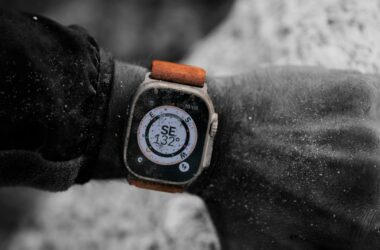 Apple watch ultra é lançado com até 60 horas de bateria. Além do apple watch 8 tradicional, a empresa da maçã apresentou outros dois relógios inteligentes: o watch se 2 e o apple watch ultra. Veja os detalhes agora!