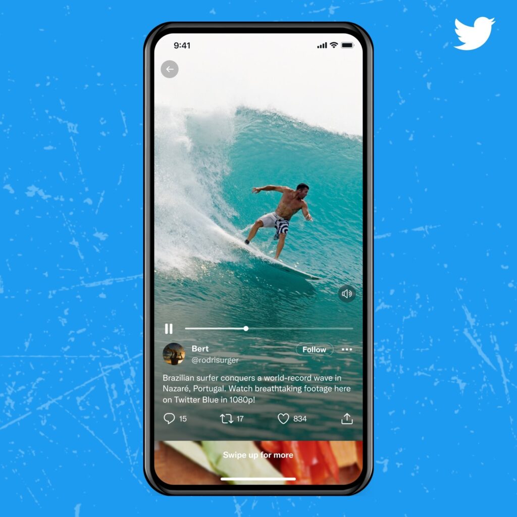 Twitter revela nova interface de vídeos para usuários. Nova interface para assistir vídeos do twitter tem várias semelhanças com o aplicativo do tiktok, com vídeos verticais e recomendações algorítmicas