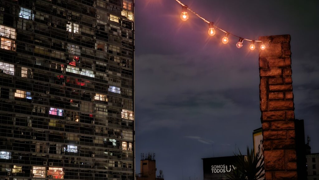 Foto tirada durante a noite de são paulo com o galaxy s23 ultra