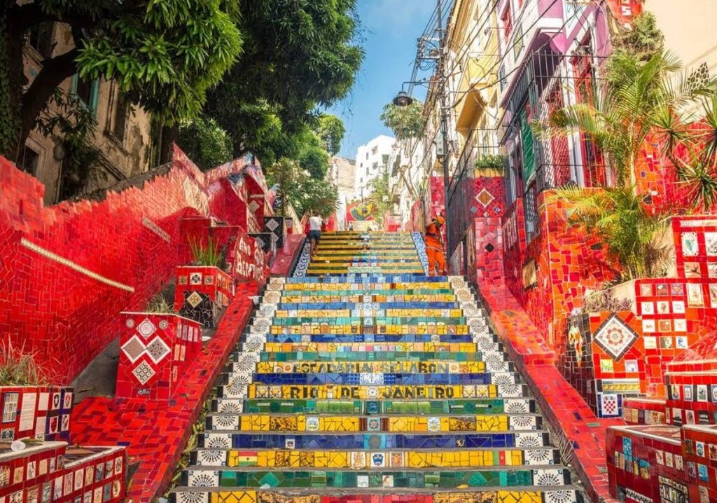 Os 30 melhores pontos turísticos para visitar no rio de janeiro. Superestimado ou imperdível? Separamos os melhores lugares para conhecer no rio de janeiro para ajudar os interessados a montar um tour completinho pela cidade