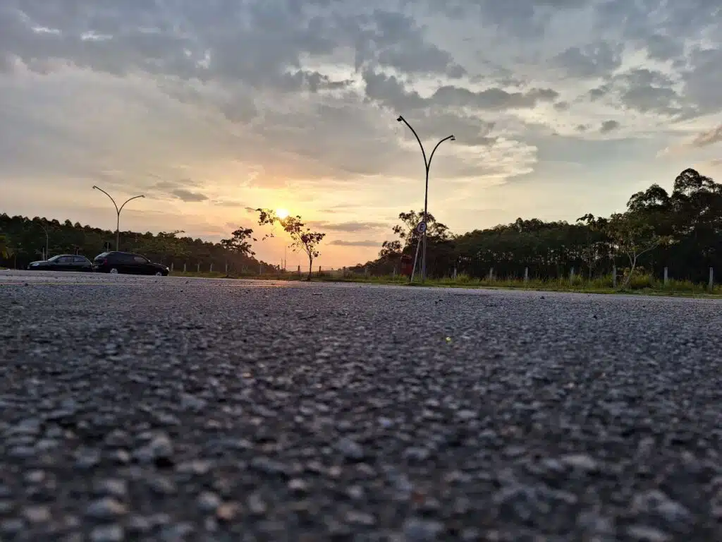 Foto de um por do sol tirada no galaxy a54