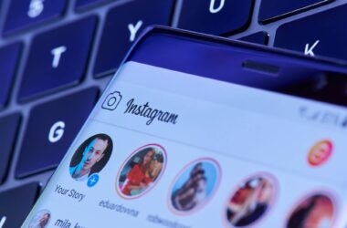 O que fazer se não consigo postar stories no instagram?. Reunimos 11 dicas para que você volte a postar os conteúdos da mesma forma que antes, com tudo sendo feito em menos de 10 minutos