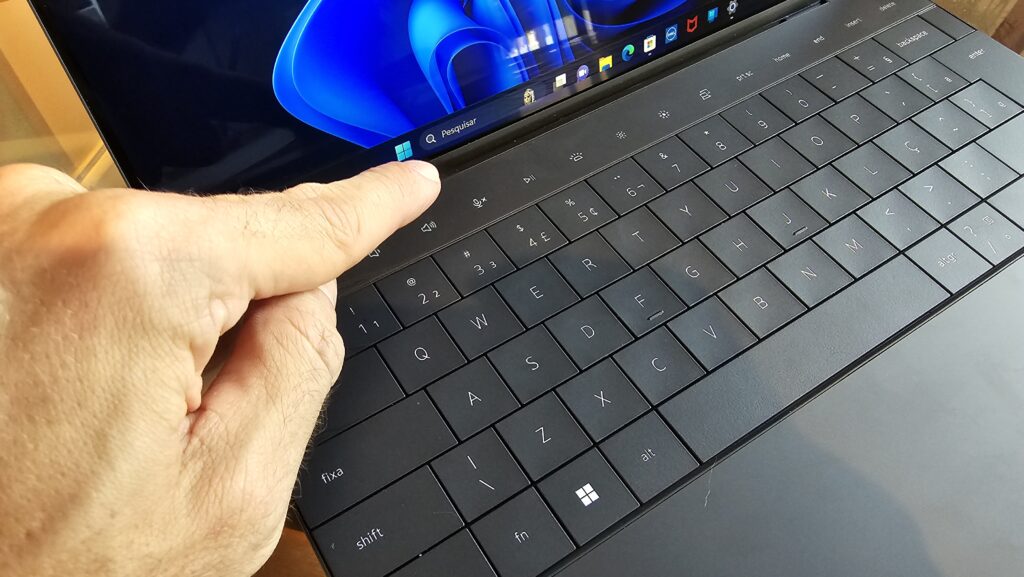 Review: dell xps 13 plus une balaço perfeito entre portabilidade, potência e design. Atualizado com processadores intel de 12. ª e 13. ª geração, o notebook dell xps 13 plus o notebook é um prato cheio para os olhos. Confira a análise.