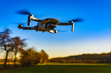 Os melhores drones para comprar. Descubra os melhores modelos para captar imagens incríveis e explorar novos horizontes