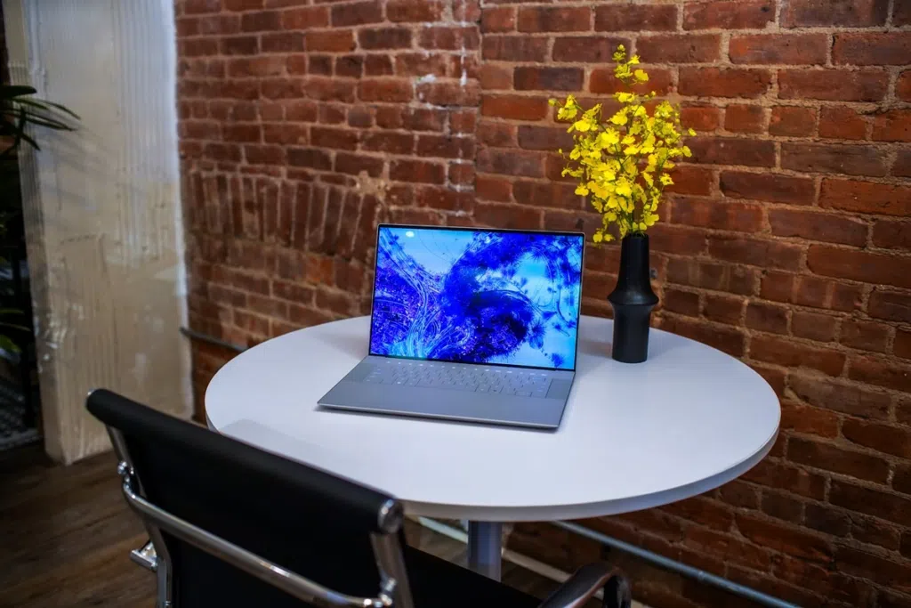 Ces 2024: linha dell xps 2024 é renovada com inteligência artificial. Modelos foram atualizados com processador intel core ultra e teclado com botão físico para ativar windows copilot. Novidades chegam ao brasil ainda em 2024