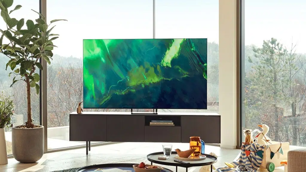 Televisão qled samsung na sala.