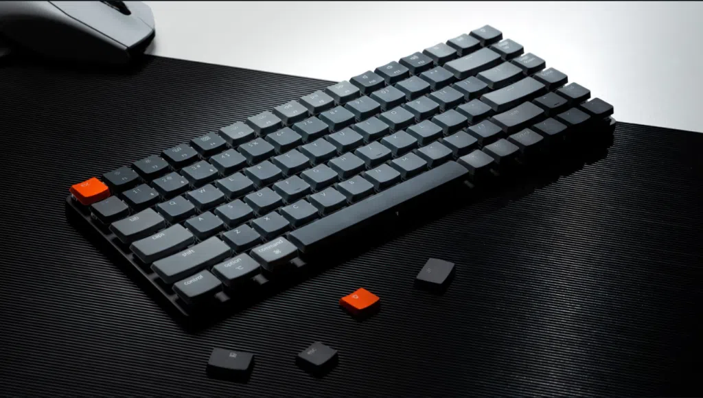 Pensando em comprar um novo teclado para seu computador? O showmetech reuniu as melhores opções e o que você deve considerar na hora da compra. Imagem: smt