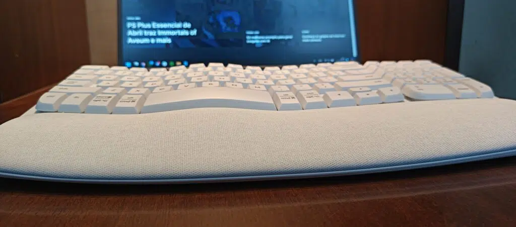 Wave keys, teclado da logitech com apoio para mãos