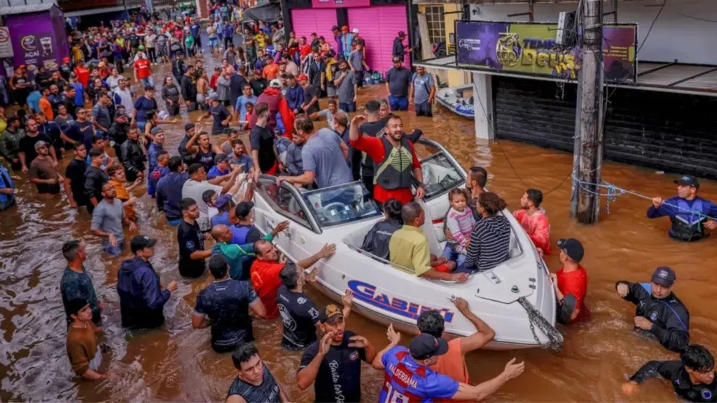 Vivo, tim e claro liberam internet gratuita no rio grande do sul. Operadoras de telefonia liberam internet gratuita para população atingida pelas enchentes no rio grande do sul, veja como utilizar