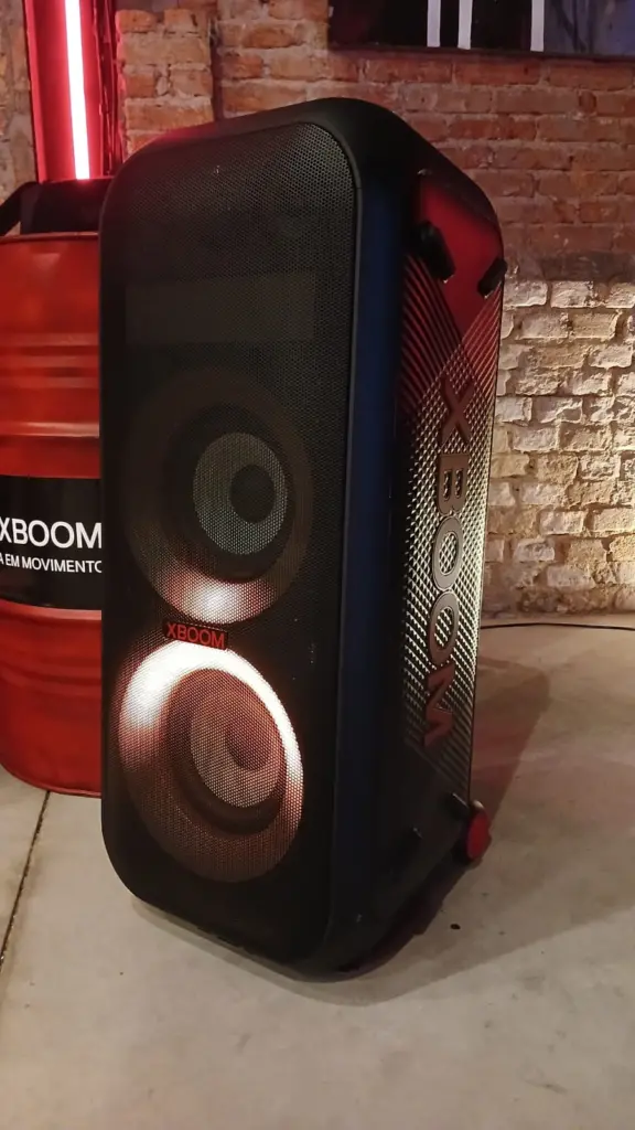 Campanha lg música em movimento promove linha de caixas de som bluetooth para geração z. Com destaque para as caixas de som xboom go xg8 e xboom xl9, empresa pretende consolidar sua posição no segmento de áudio