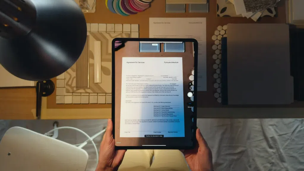 Novo ipad pro (2024) é lançado com processador m4 da apple. Novo tablet da apple é mais fino que o ipod nano, chega com tela oled em camada dupla e tem até 2tb de armazenamento interno. Veja detalhes