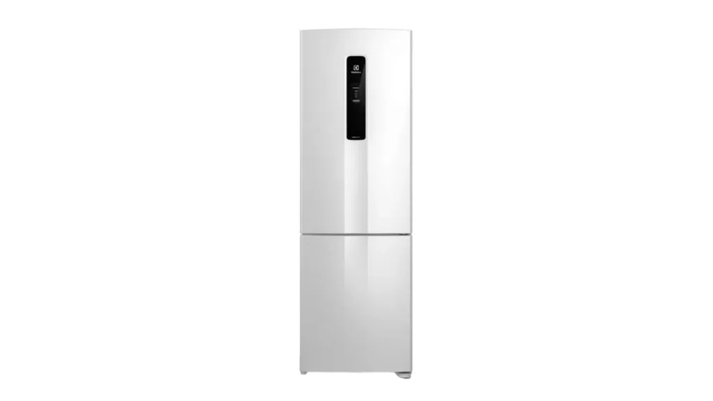 As melhores geladeiras e refrigeradores para a casa. Nessa lista, indicamos modelos de refrigeradores de uma porta, duplex, side by side, french door e até geladeiras inteligentes, pra você escolher a que mais combina com você. Confira