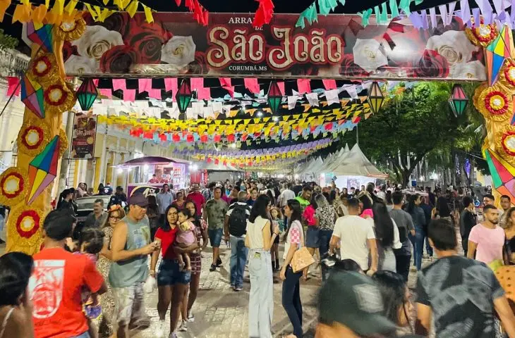 Festa junina: onde se divertir em são paulo, rio de janeiro, paraná e outros estados. Arraiais e quermesses estão mais na moda do que nunca e conquistam o coração dos brasileiros. Veja os melhores