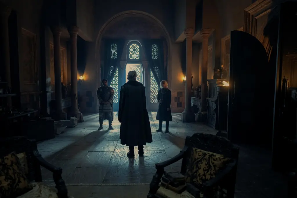 Momento decisivo entre aegon, otto e criston - a casa do dragão s02 ep02 (imagem: ollie upton/hbo)