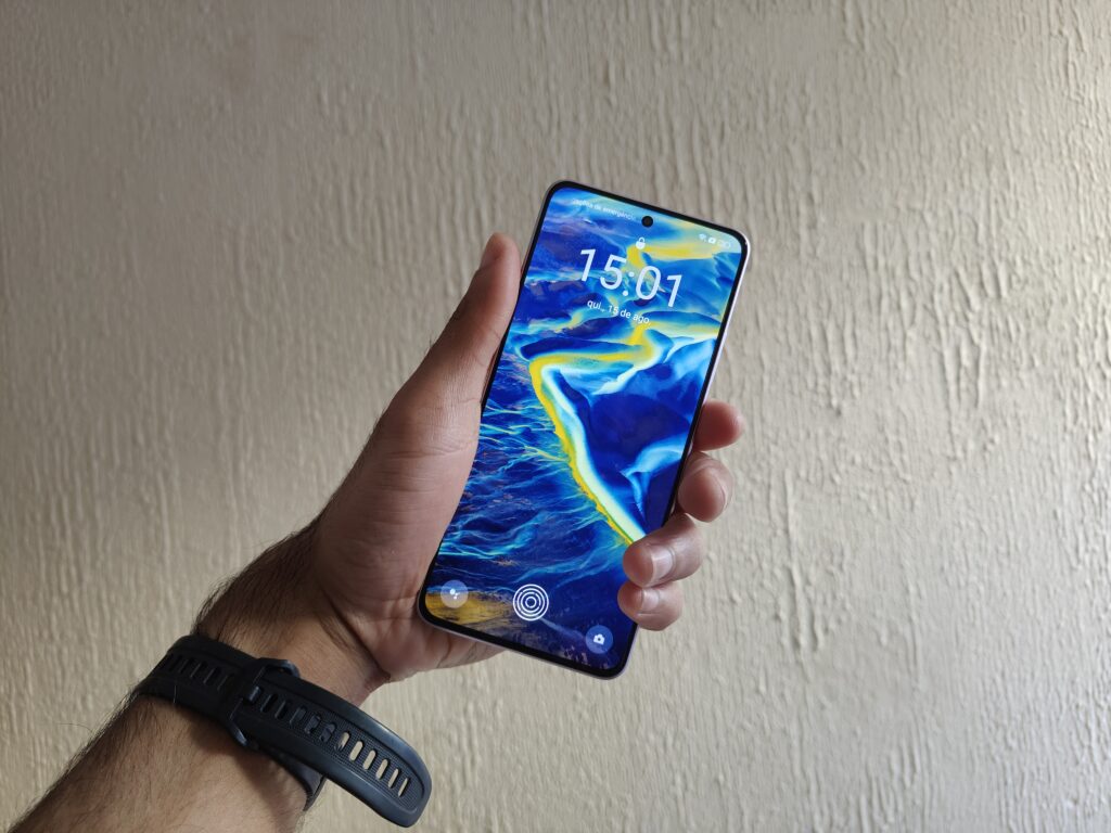 Review: oppo reno11 f 5g é um intermediário raiz, impulsionado por ia. Smartphone impressiona por boa duração de bateria e ia que consegue reconhecer mais de 120 objetos para corrigir fotos. Veja a análise