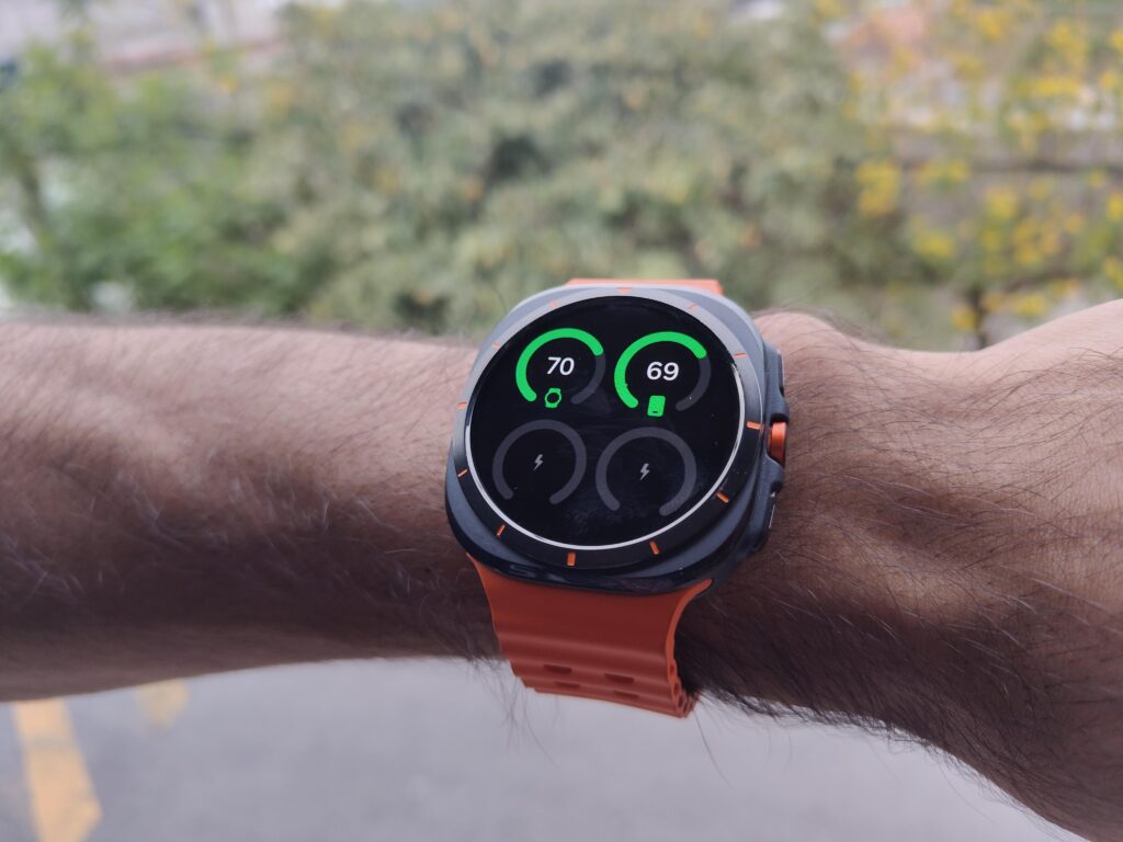 Galaxy watch ultra recarregando