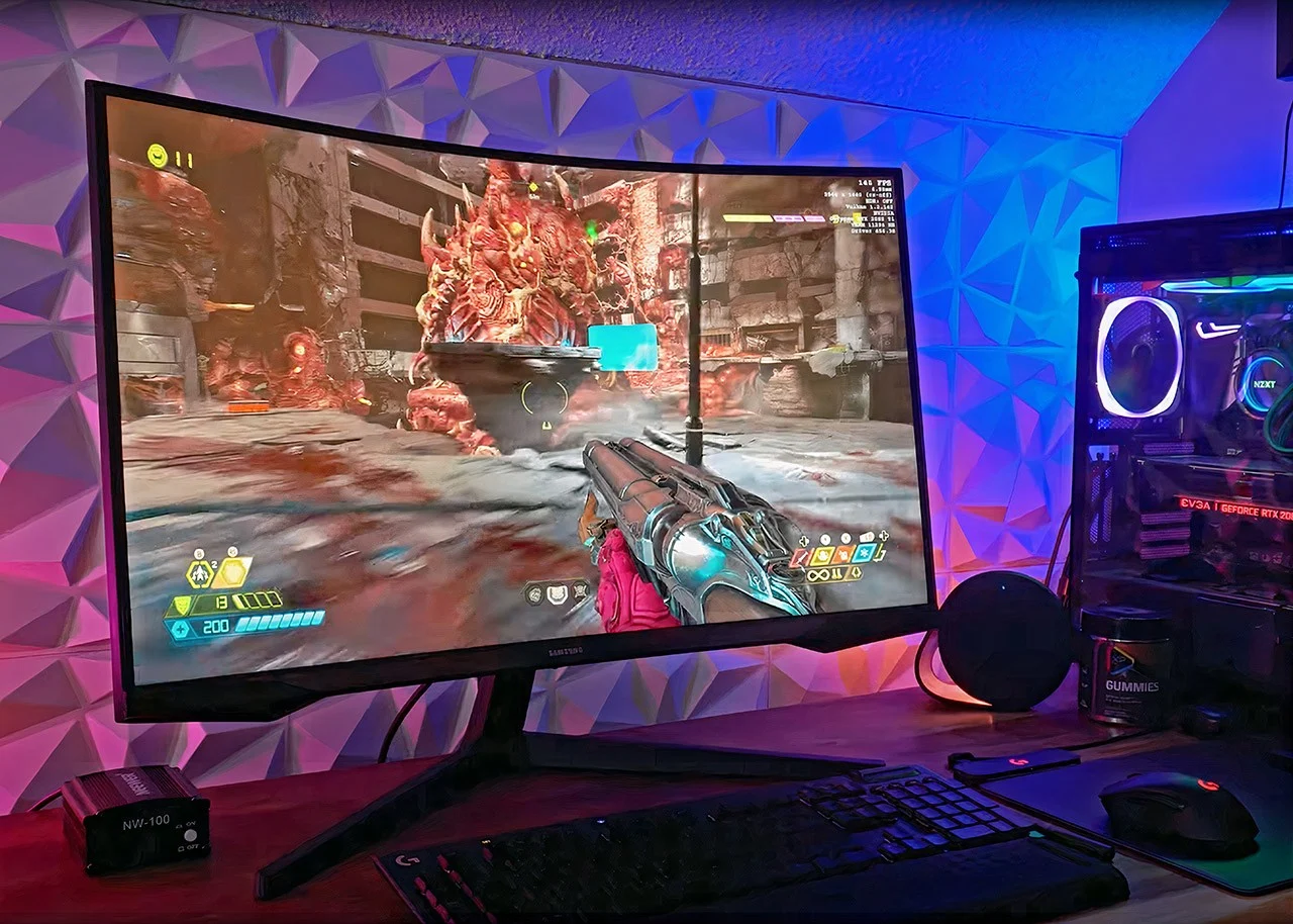 Samsung mostra monitor odyssey 3d sem óculos, tvs e promoções na bgs. Com o maior estande da bgs, empresa mostrou monitores, tvs, notebooks e outros produtos do catálogo gamer, com promoções especiais durante a feira. Veja