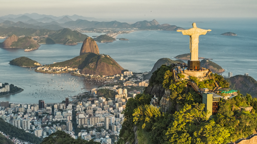 Brasil lidera o ranking de uso de internet.