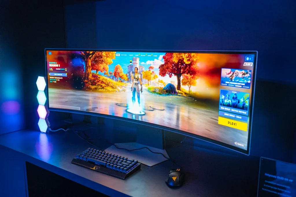 Samsung mostra monitor odyssey 3d sem óculos, tvs e promoções na bgs. Com o maior estande da bgs, empresa mostrou monitores, tvs, notebooks e outros produtos do catálogo gamer, com promoções especiais durante a feira. Veja