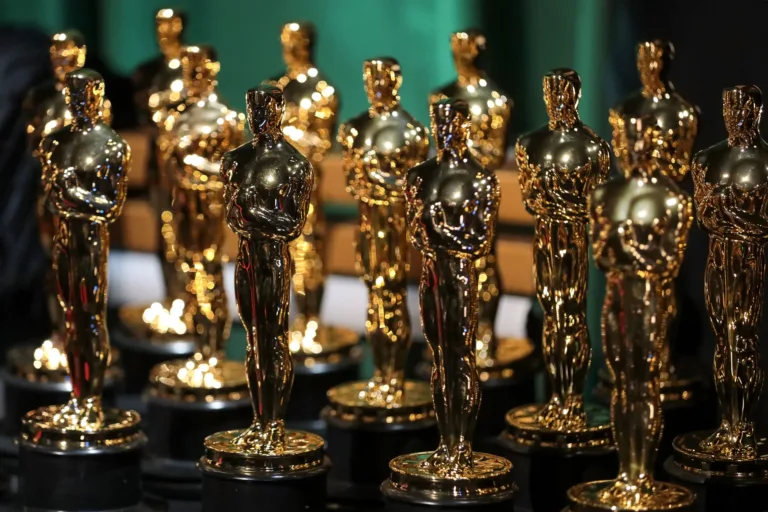 Sabia que você pode votar no oscar 2025? Veja como. Academia vai permitir que 20 pessoas sejam escolhidas para votar no filme do ano de 2025 e participar de um vídeo especial que será transmitido durante a cerimônia