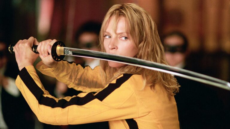 Uma thurman em cena de kill bill, um dos melhores filmes sobre vingança de todos os tempos