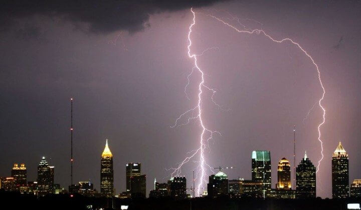 Atlanta_lightning_strike_edit1