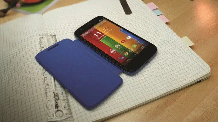 Moto g - flip shell